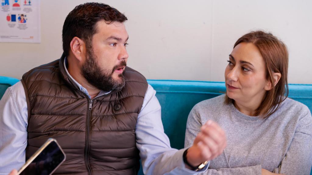 Andrés y Ana, en un momento de la entrevista.