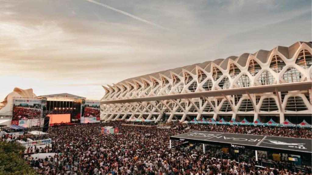 La celebración en la Ciudad de las Artes de festivales como Les Arts. EE