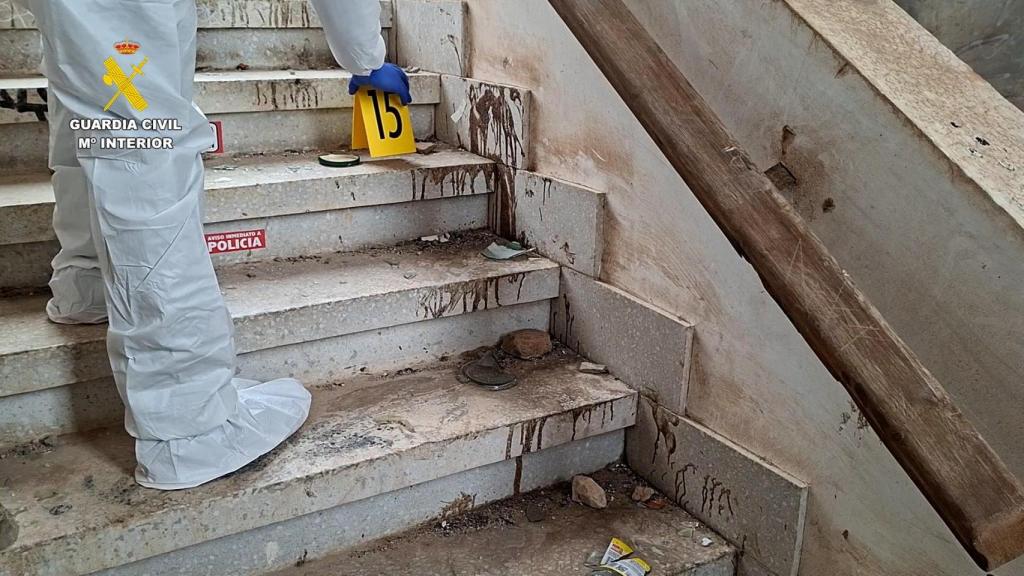 Imagen del edificio abandonado de Sagunto donde se halló el cadáver del músico callejero. GC