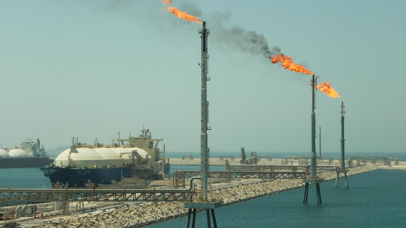 Terminal de gas natural licuado en Ras Laffan (Qatar).