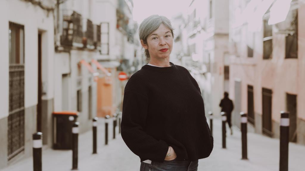Lola Beneyto en las calles de Antón Martín.
