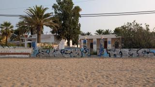 Unas casas en la playa de Dénia.