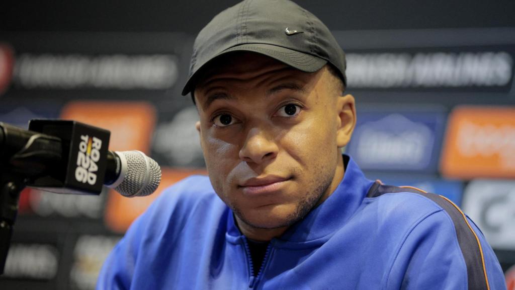 Kylian Mbappé, en la rueda de prensa de la selección francesa.