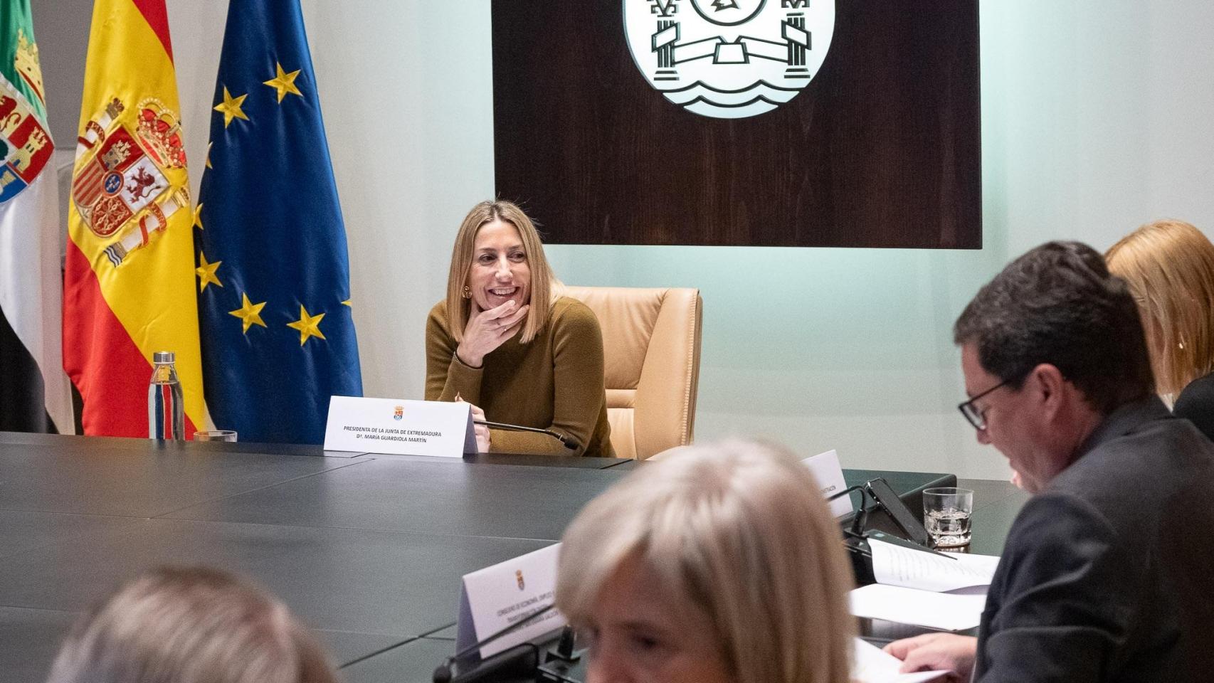 La posición común para salvar Almaraz, clave en el pacto de PP y Vox para la investidura de Guardiola en Extremadura