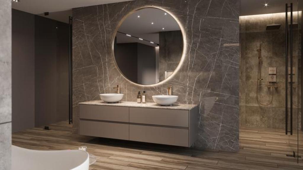 Lujoso baño con ducha italiana