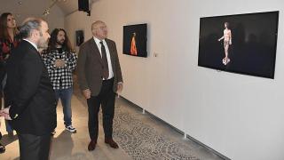 Imagen de la visita a la exposición Imaginerio Digital.