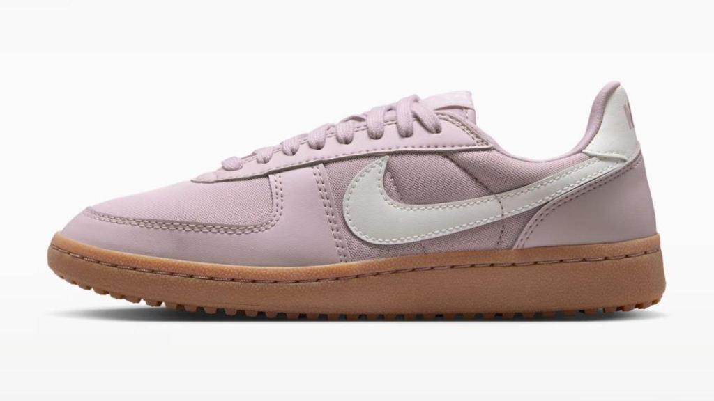 Nike Field General