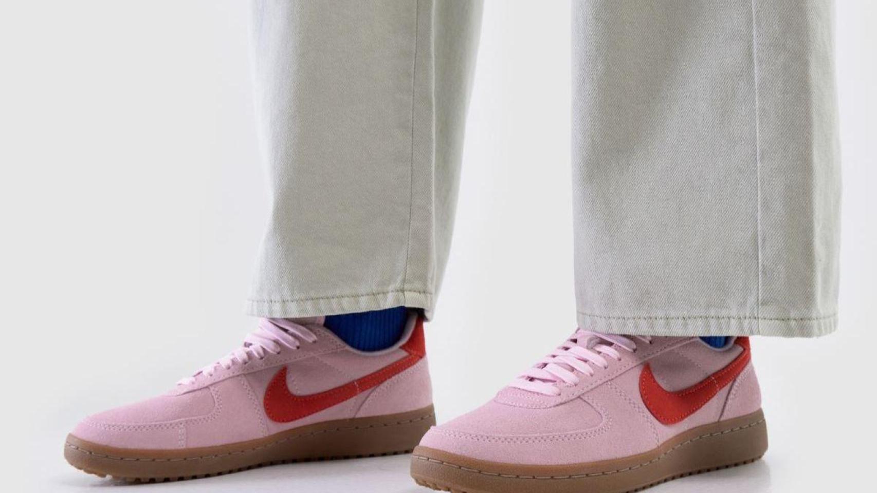 Nike Field General