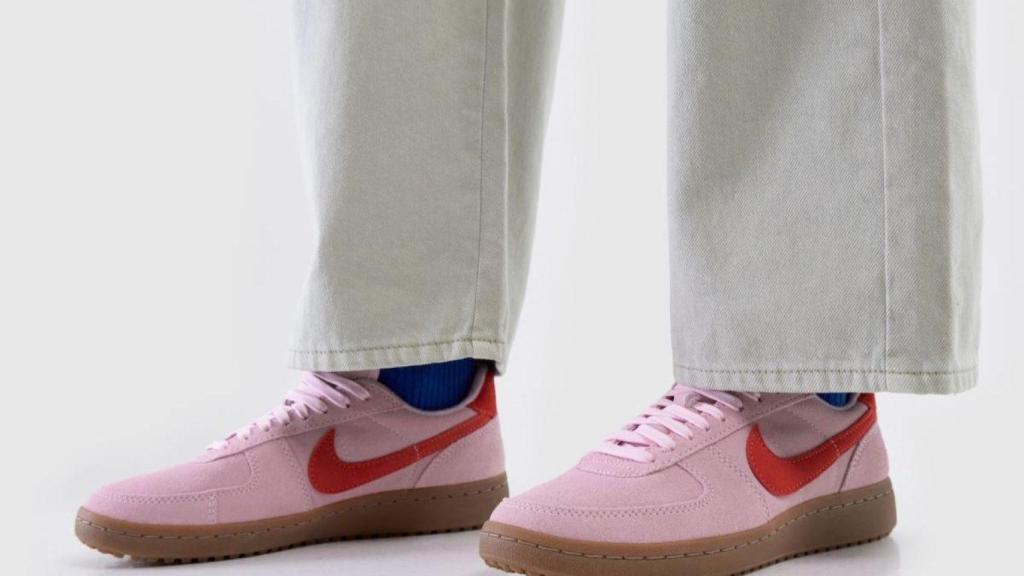 Nike Field General