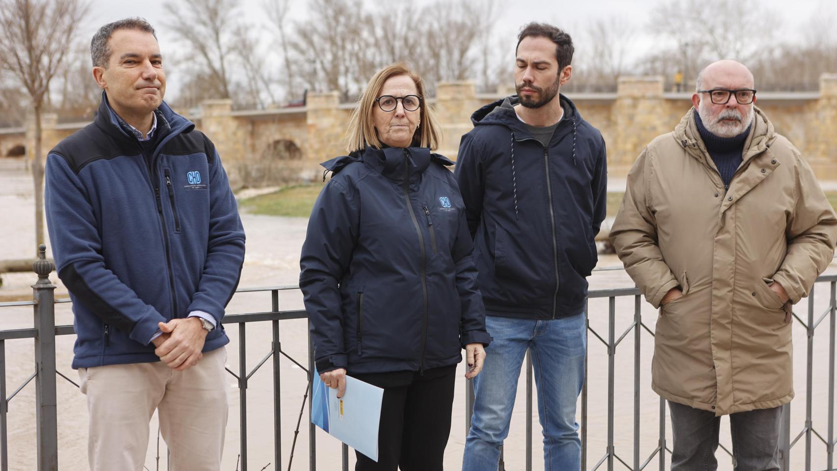 La presidenta de la Confederación Hidrográfica del Duero (CHD), María Jesús Lafuente, visita diferentes lugares afectados por las inundaciones del Duero en Soria.