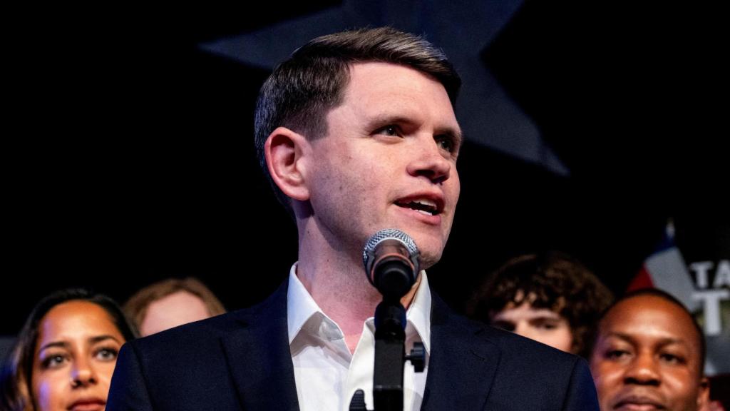 James Talarico en la noche electoral de las primarias demócratas de Texas.