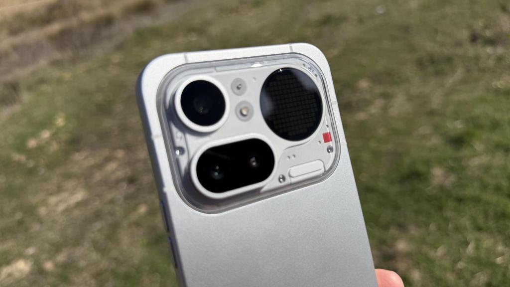 Nothing Phone (4a) Pro