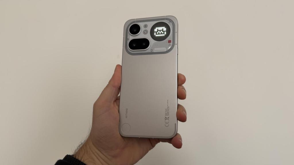 Nothing Phone (4a) Pro