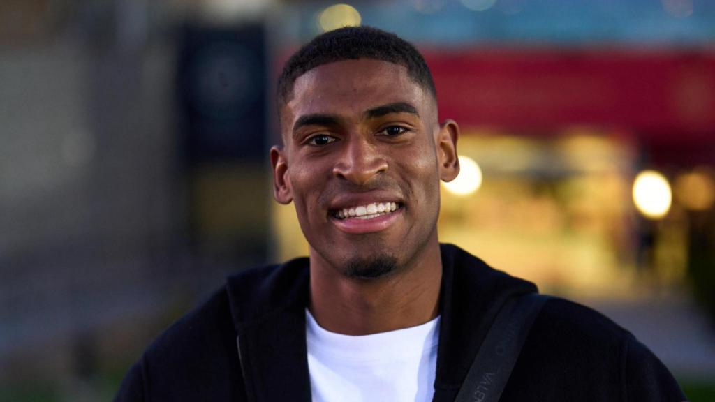 Cristhian Mosquera, en su primera convocatoria con la Selección.