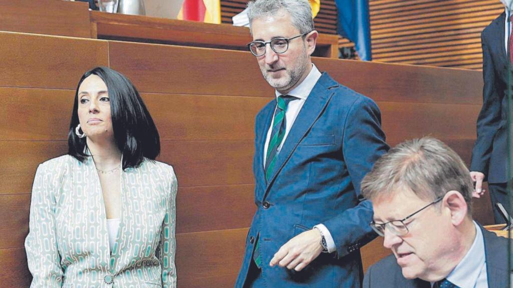 Rebeca Torró, Arcadi España y Ximo Puig. Biel Aliño / EFE