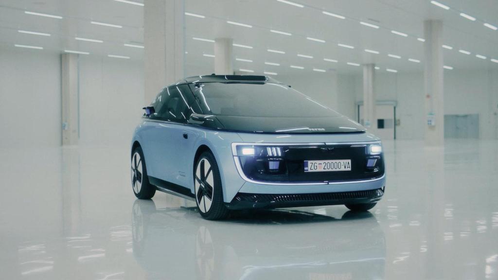 Prototipo del coche autónomo Verne que servirá como robotaxi de Uber