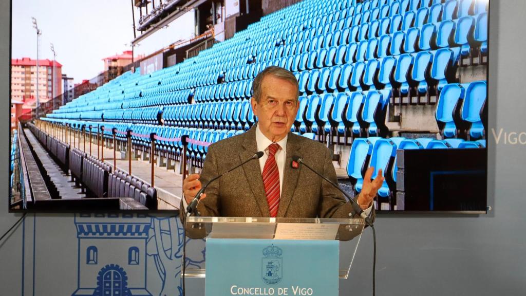 Abel Caballero en rueda de prensa.