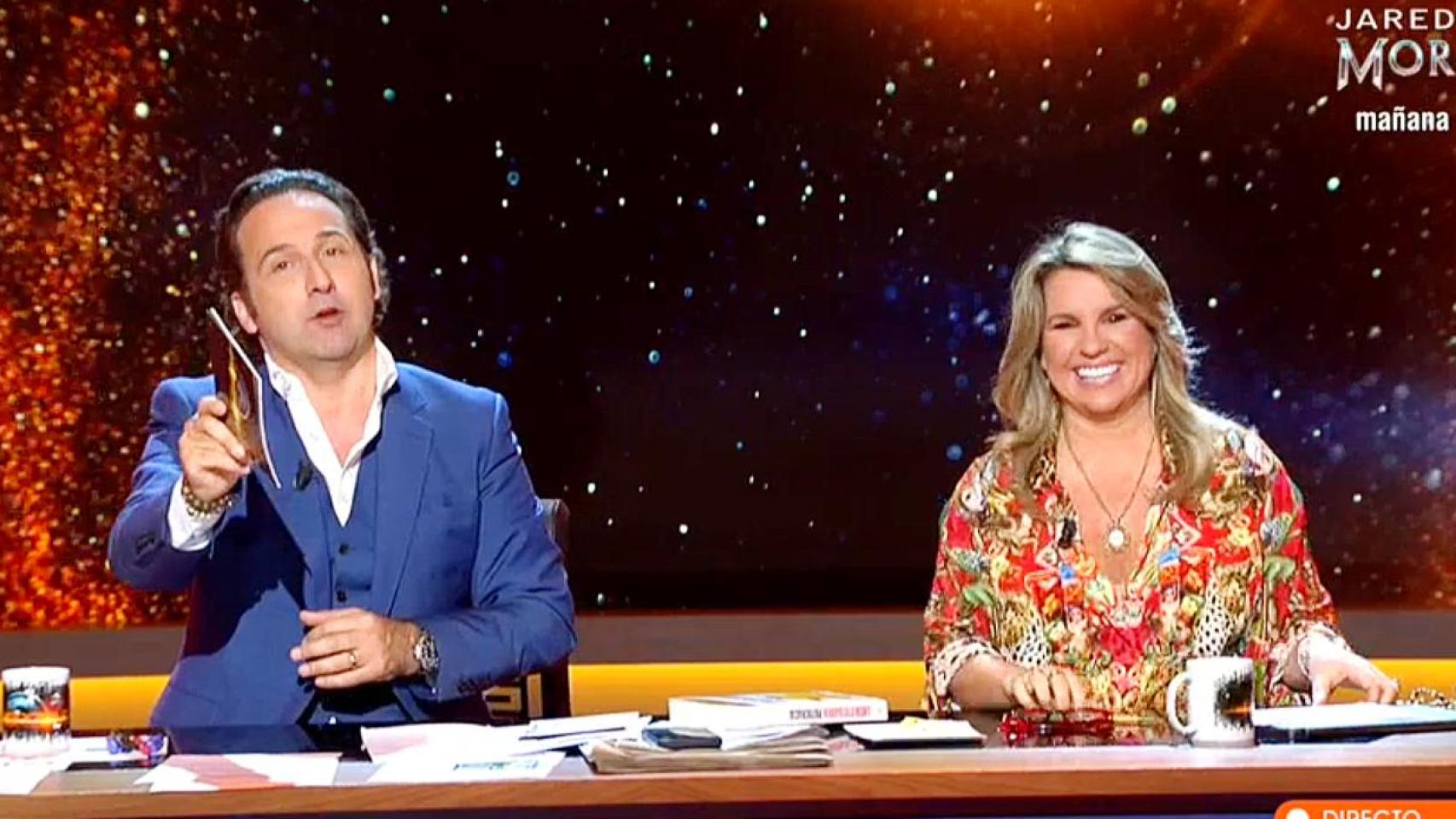 Iker Jiménez y Carmen Porter, en 'Horizonte' este jueves.