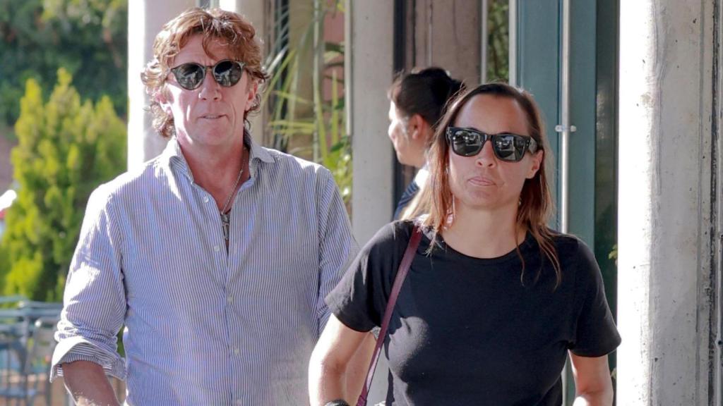 Colate Vallejo-Nágera y Alejandra Conde, en octubre de 2025, en Madrid.