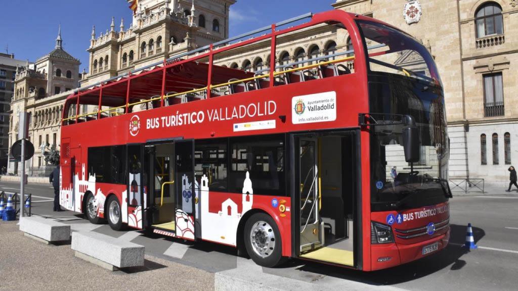 El nuevo bus turístico de Valladolid.