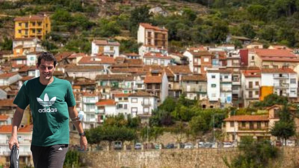 Montaje de Iker Casillas y su pueblo.