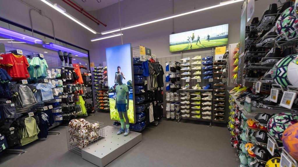 Tienda Decathlon en Valencia. EE