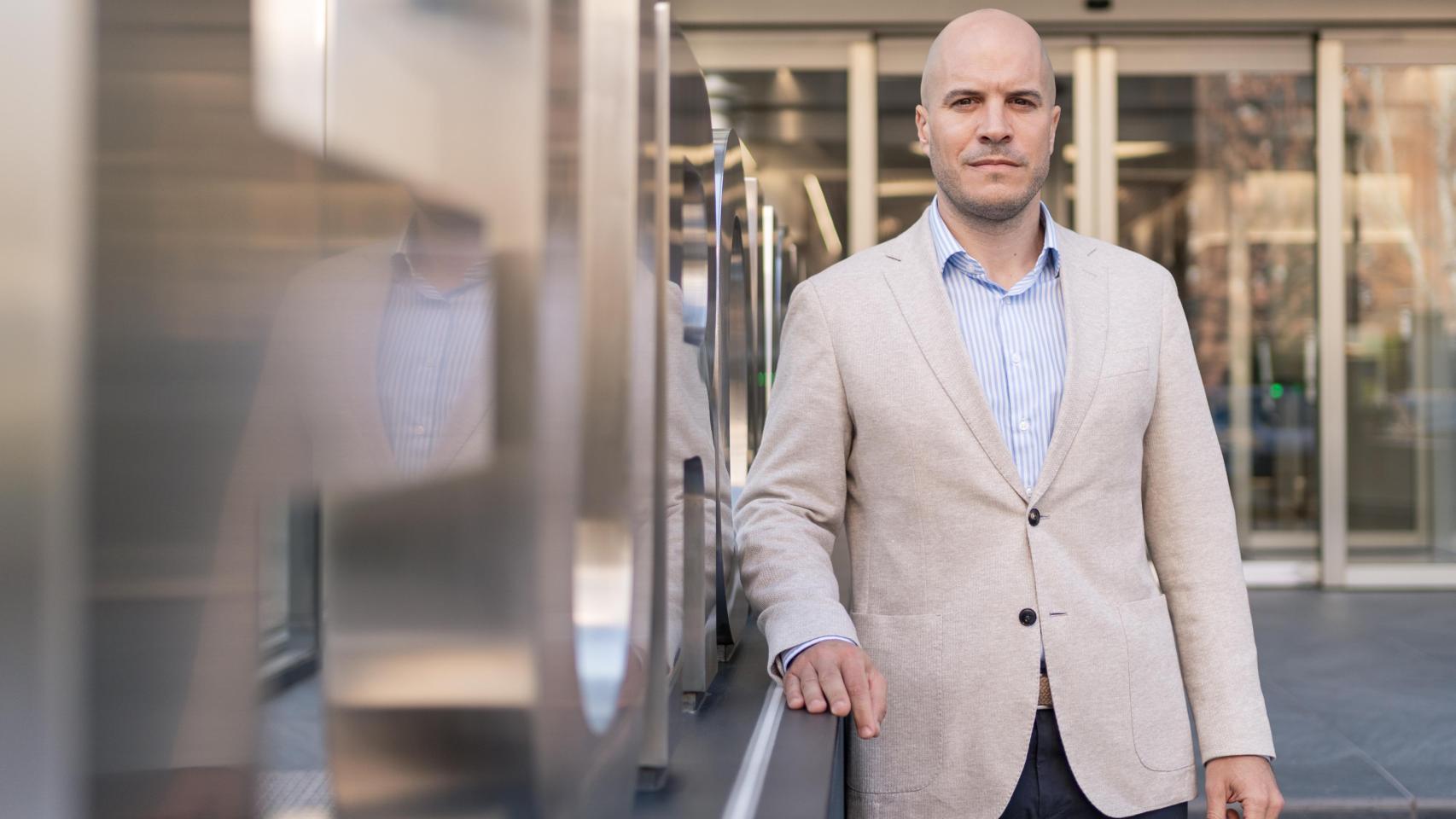 Carlos Hernández, responsable de Cuentas Estratégicas de Lenovo.