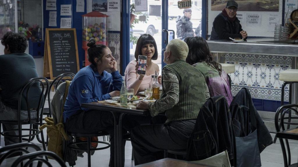 Una escena de la serie 'Yo siempre a veces'. Foto: Sophie Koehler