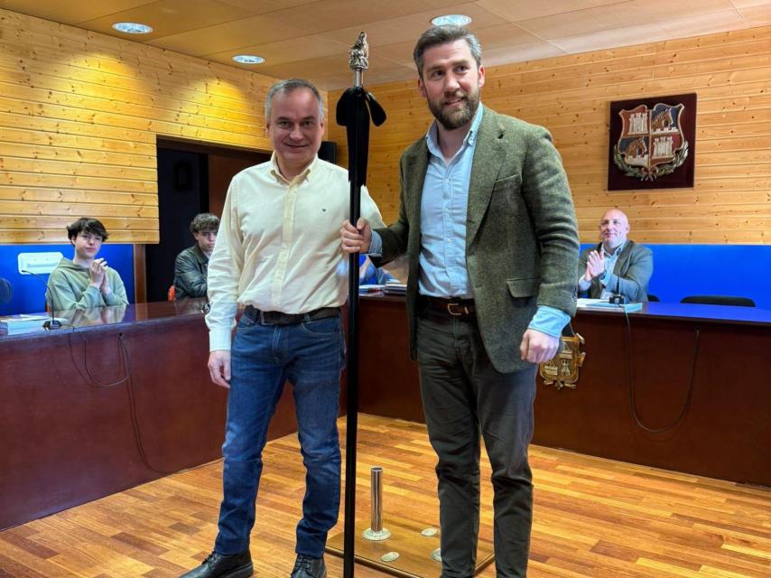 Francisco Blanco, a la derecha, mayordomo en Medina de Rioseco.