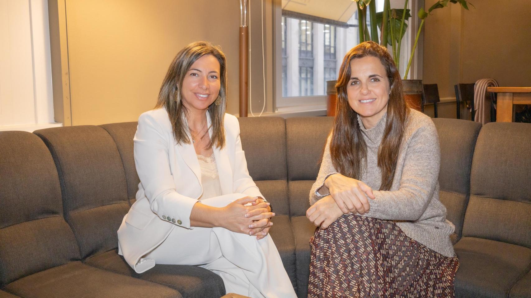 Alicia Orriols junto con Diana Lameiro