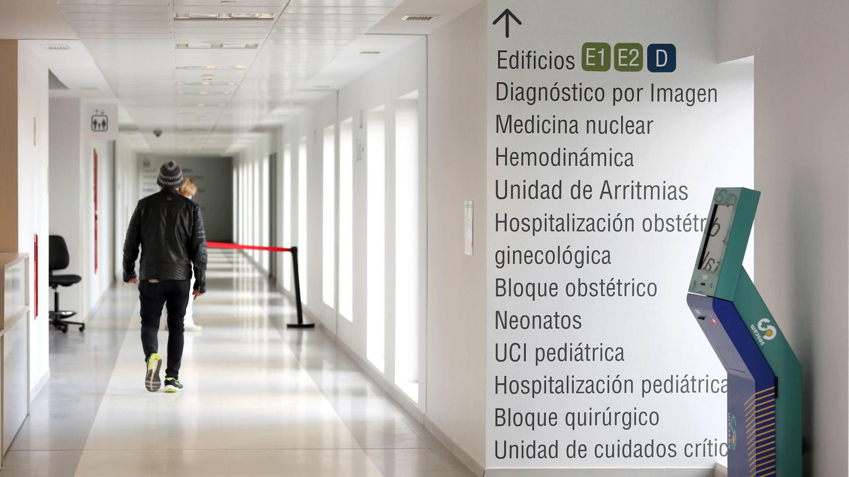 Pasillo del Hospital Universitario de Toledo.
