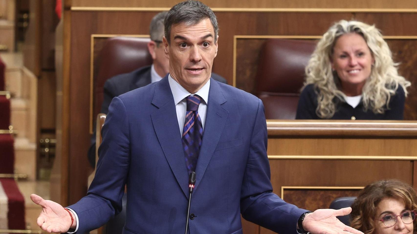 El presidente del Gobierno, Pedro Sánchez, interviene durante una sesión de control al Gobierno, en el Congreso