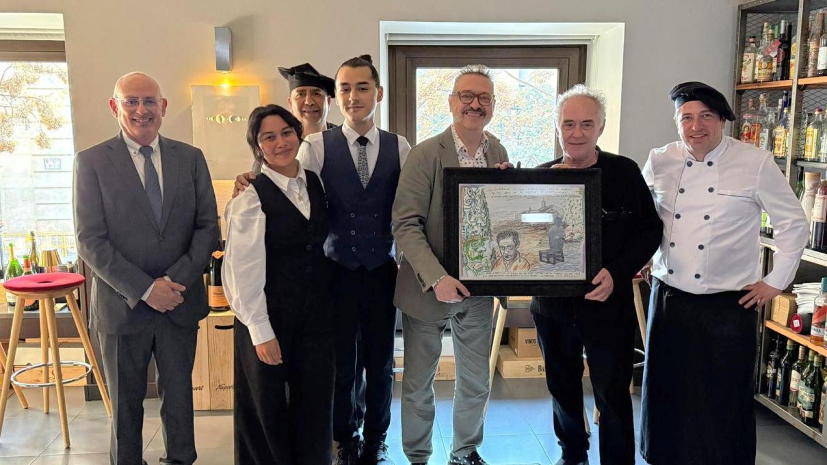 Ferran Adrià en el restaurante Absinthium de Zaragoza.