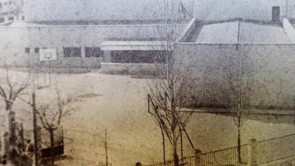 El antiguo colegio de Ferrer i Guardia de Fuenlabrada en 1984.