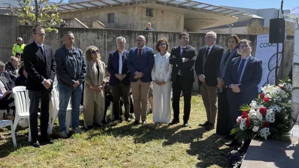 Ciudad Real homenajea a los médicos fallecidos por COVID-19 durante la pandemia.