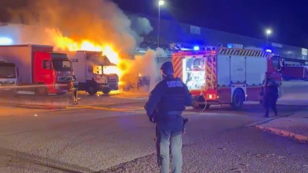 Incendio en una empresa logística en Benavente