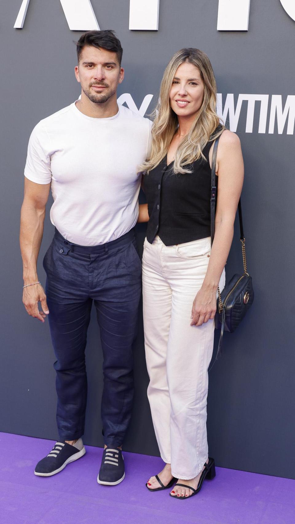 Cristian Toro, con su esposa, Susana Salmerón.
