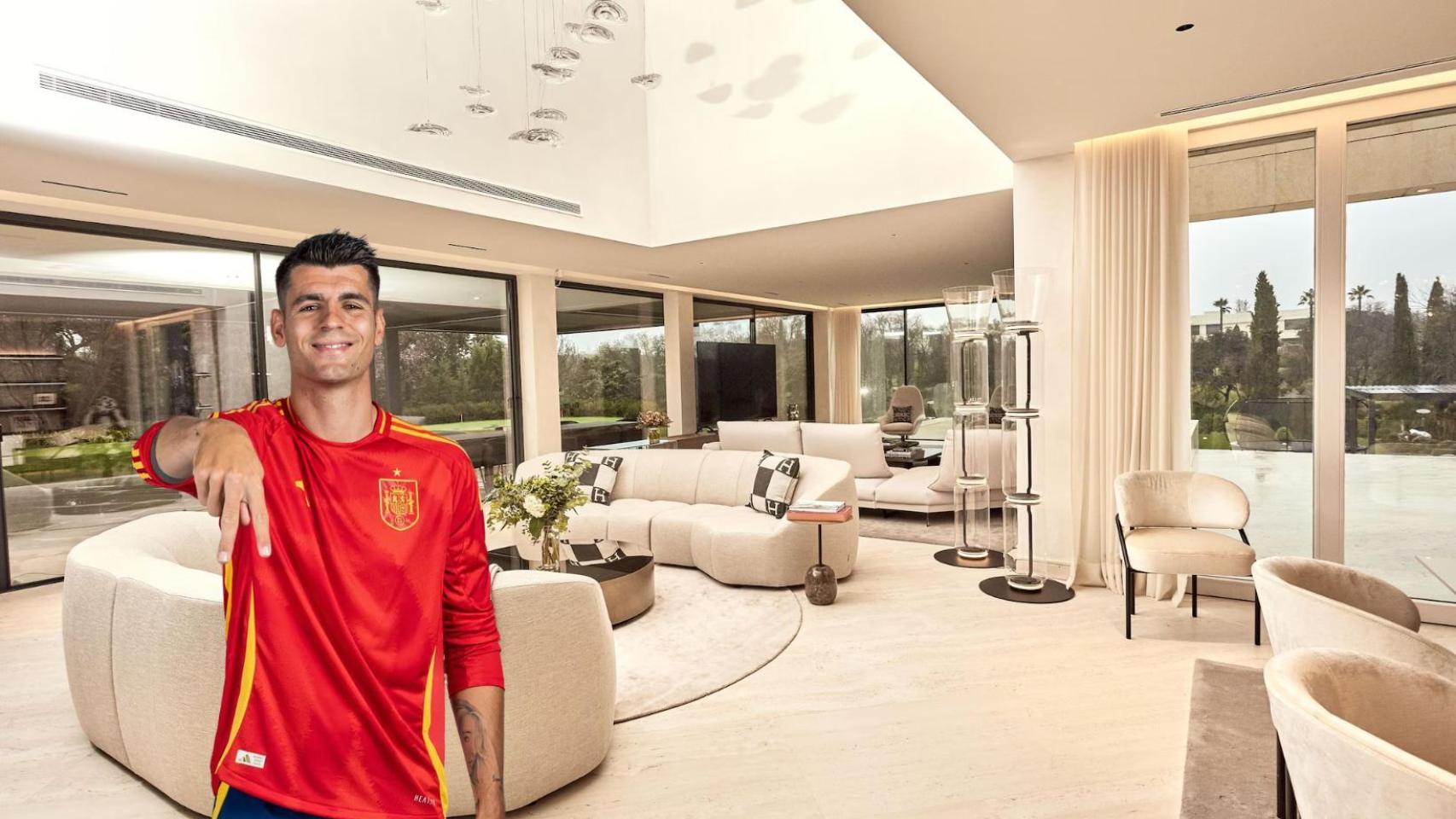 Montaje con el interior de la vivienda y Álvaro Morata.