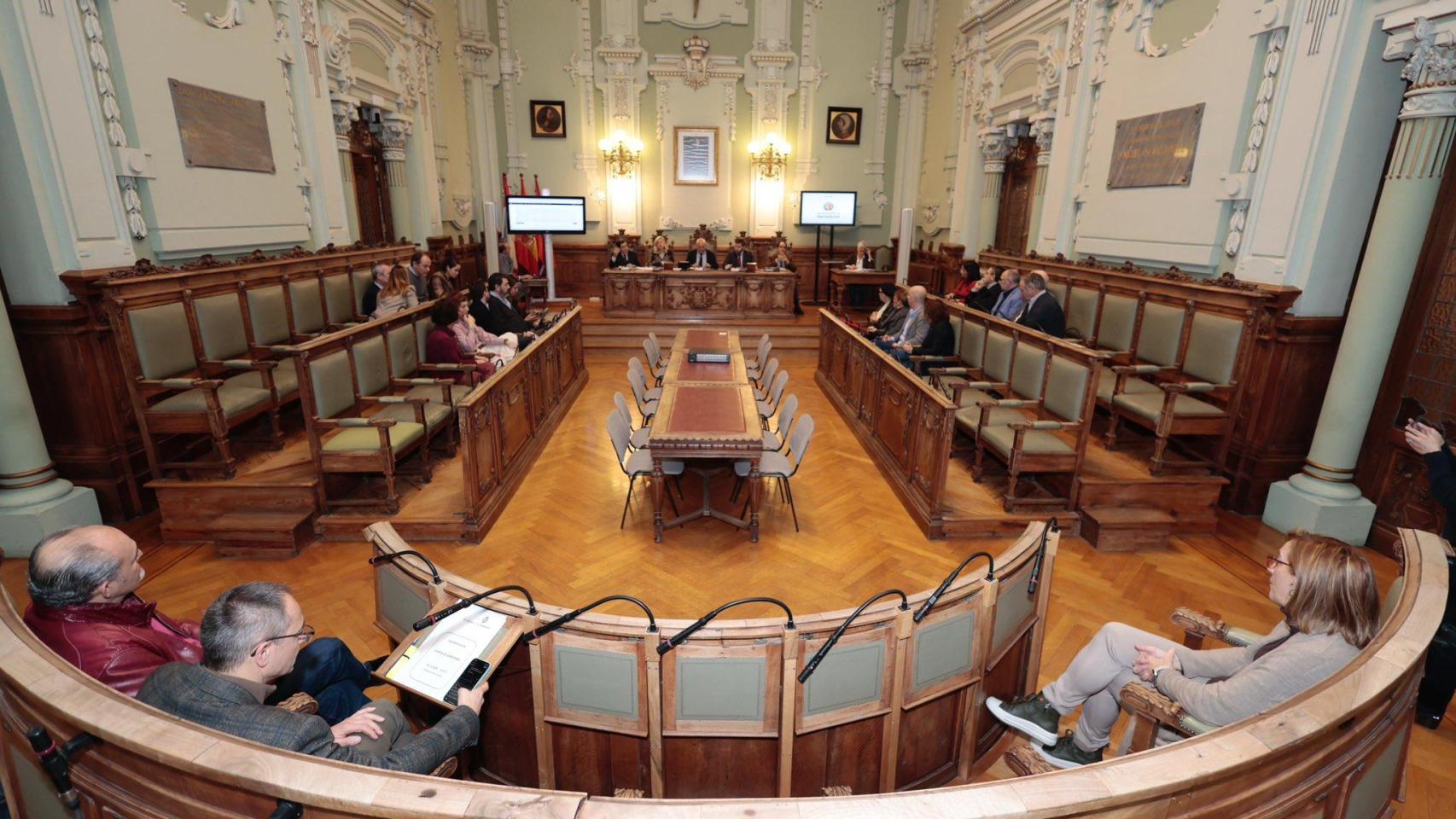 Imagen del pleno del Ayuntamiento de Valladolid.