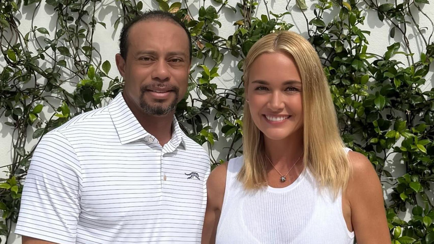 Tiger Woods junto a su actual pareja, Vanessa Trump, en una fotografía de sus redes sociales.
