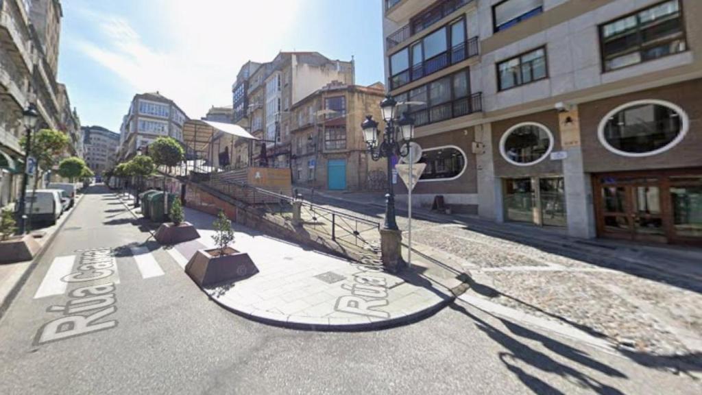 Cierra al tráfico una calle del Casco Vello de Vigo por trabajos arqueológicos