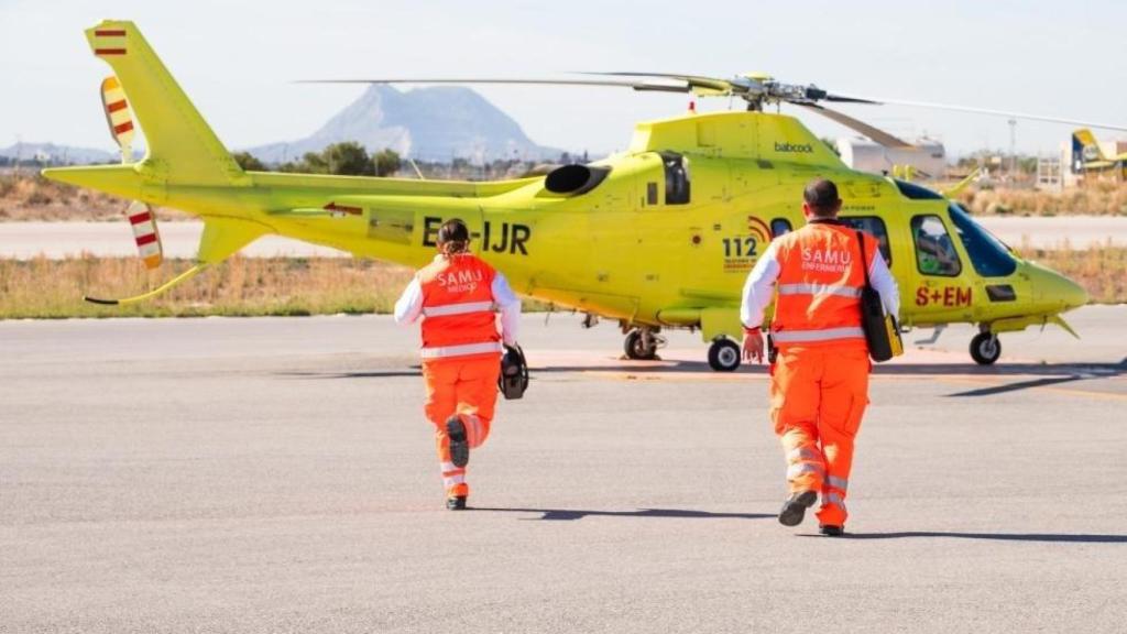 Un helicóptero medicalizado de la Generalitat, en imagen de archivo.