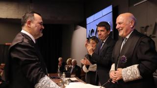 Ignacio Gally y Carlos Mazón, en el Colegio de Abogados de Alicante.