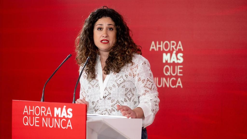 La portavoz adjunta de la Comisión Ejecutiva Federal del PSOE, Enma López, durante una rueda de prensa posterior a la reunión de la Comisión Ejecutiva Federal del PSOE, a 30 de marzo de 2026.