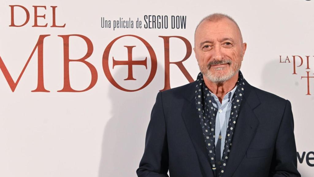 Arturo Pérez-Reverte en un acto público en Madrid.