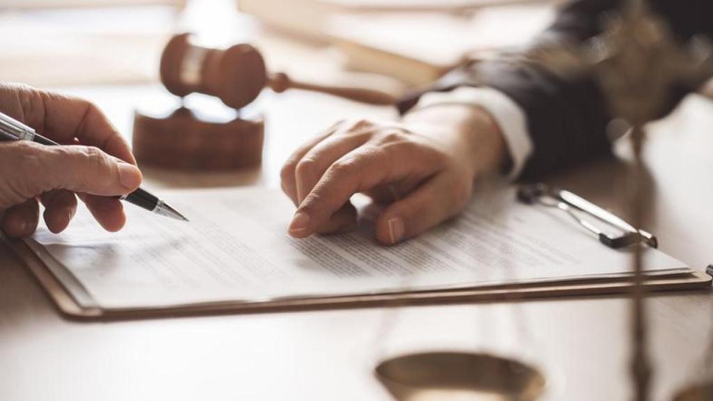 Los abogados españoles coinciden: si tus padres te nombran propietario y fallecen, el impuesto de sucesiones es 0