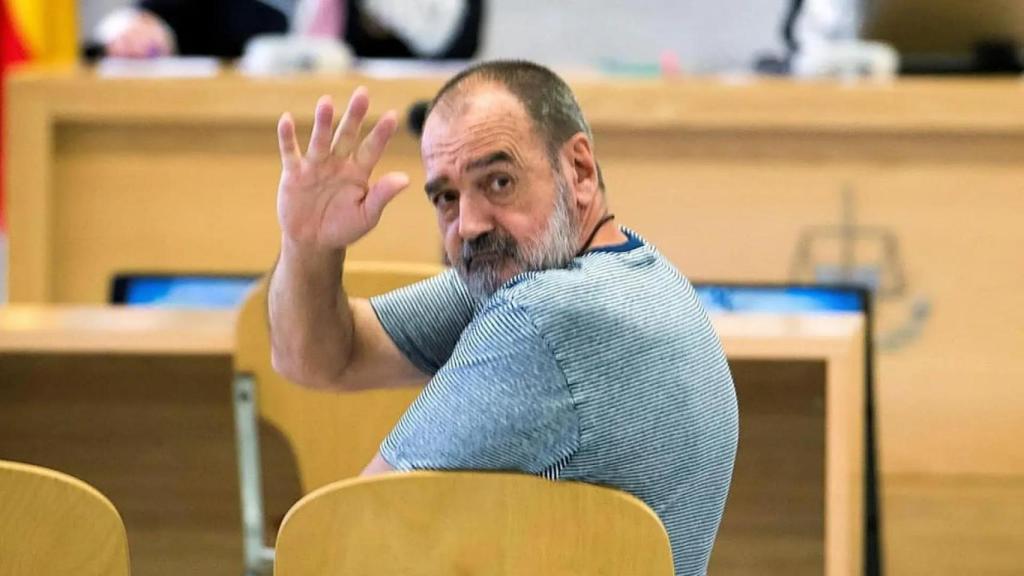 La salida de la cárcel del asesino de la primera policía víctima de ETA indigna a su familia: Pisan sobre su tumba, es humillante