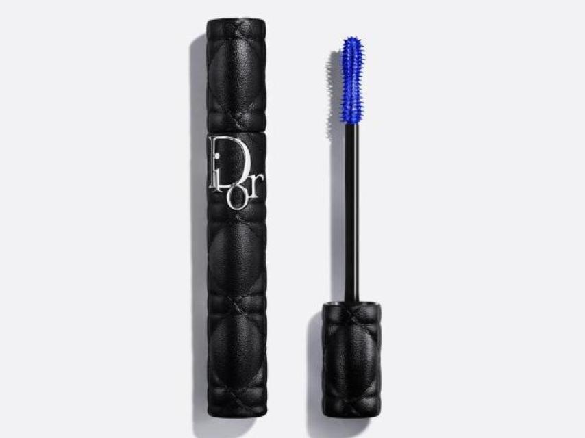 La clásica Diorshow Overvolume de Dior Beauty se renueva vestida de azul. El precio de la edición Overblue es de 42 €.