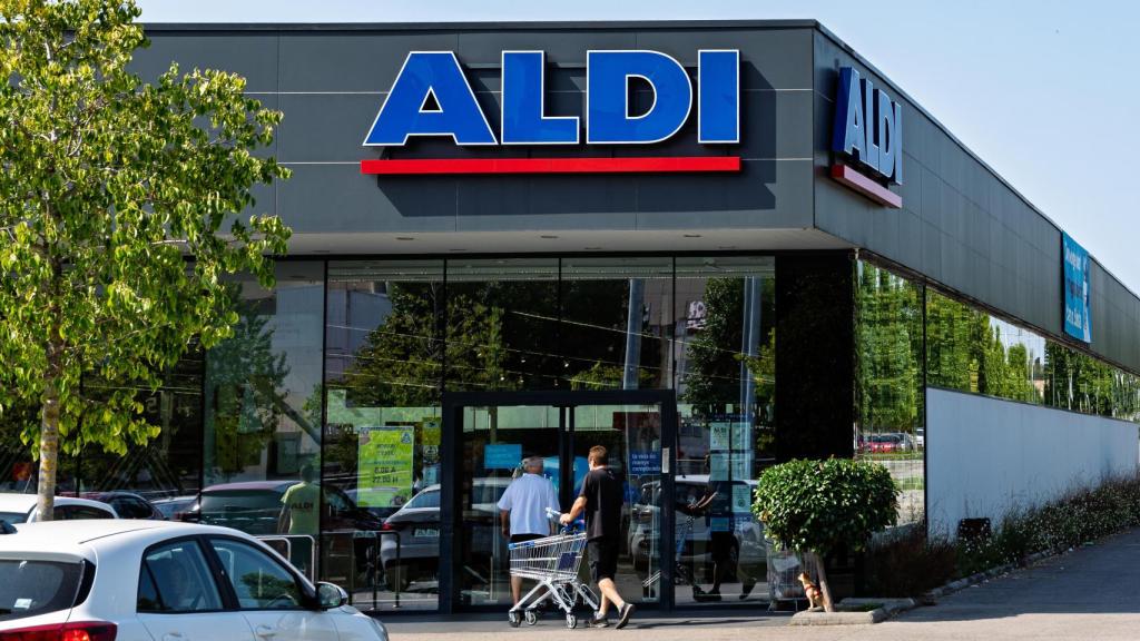 Fachada Aldi.
