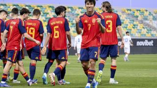 Gonzalo García celebra un gol con la sub21 de España